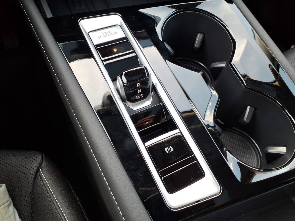 2026 Volkswagen Atlas SE w/Technology