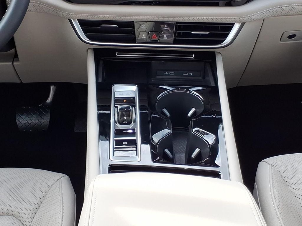 2026 Volkswagen Atlas SE w/Technology