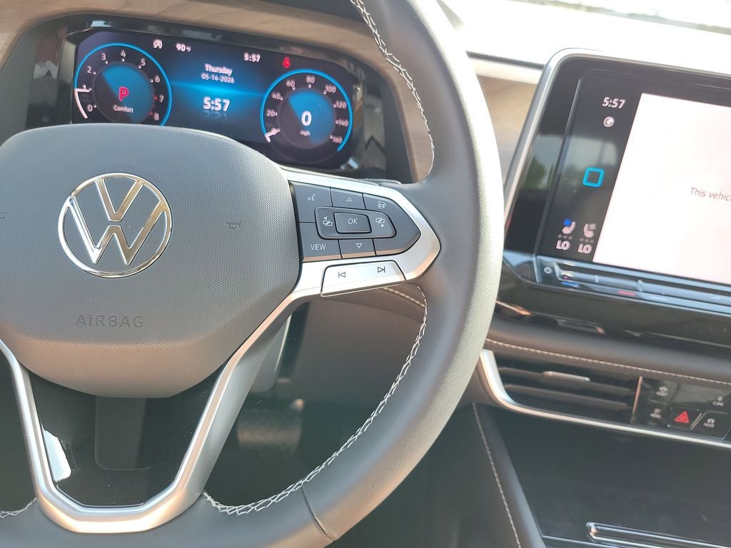 2026 Volkswagen Atlas 2.0T SE w/Technology