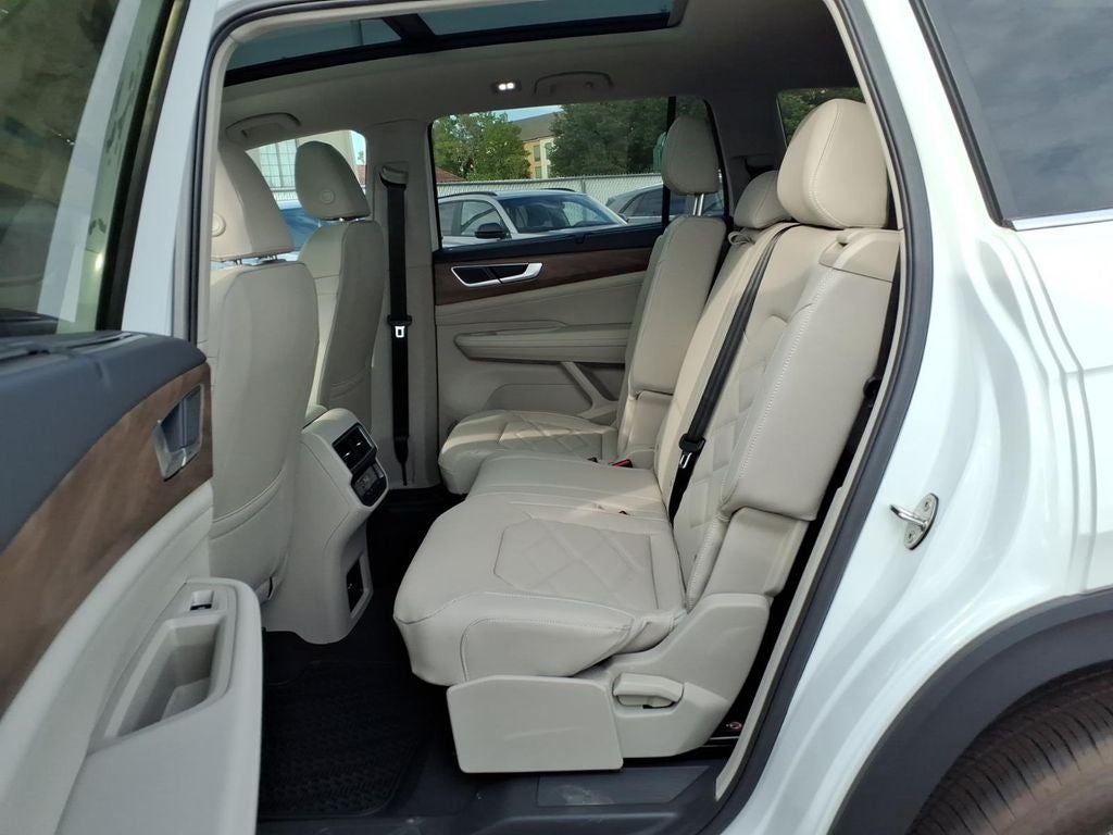 2026 Volkswagen Atlas SE w/Technology