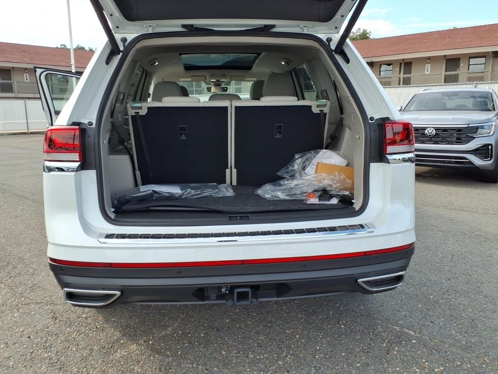 2026 Volkswagen Atlas SE w/Technology