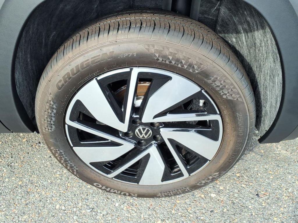 2026 Volkswagen Atlas SE w/Technology