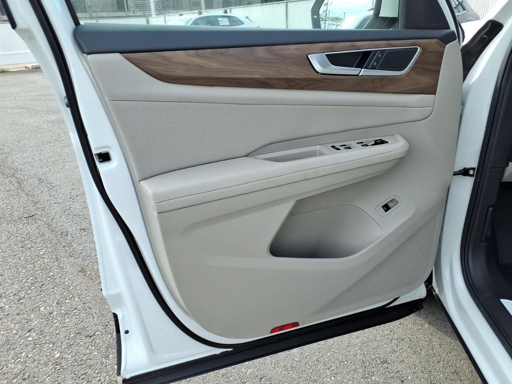2026 Volkswagen Atlas SE w/Technology