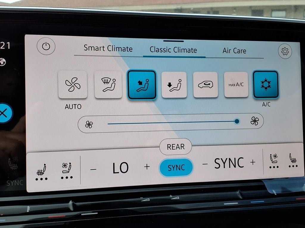 2026 Volkswagen Atlas SE w/Technology