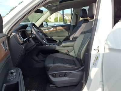 2026 Volkswagen Atlas SE w/Technology