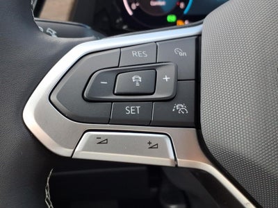2026 Volkswagen Atlas SE w/Technology