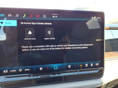 2027 Volkswagen Atlas SE w/Technology