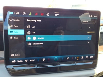 2027 Volkswagen Atlas SE w/Technology