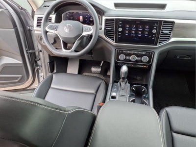 2022 Volkswagen Atlas 3.6L V6 SE w/Technology