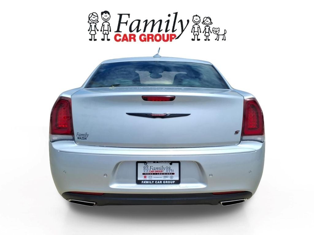 2023 Chrysler 300 S