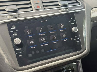 2024 Volkswagen Tiguan 2.0T SE