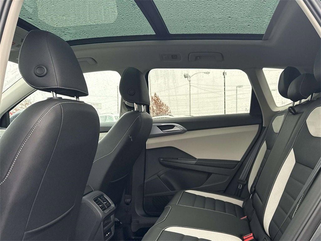 2026 Volkswagen Taos 1.5T SEL