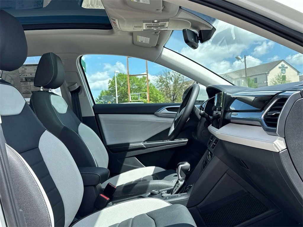 2025 Volkswagen Taos 1.5T SEL