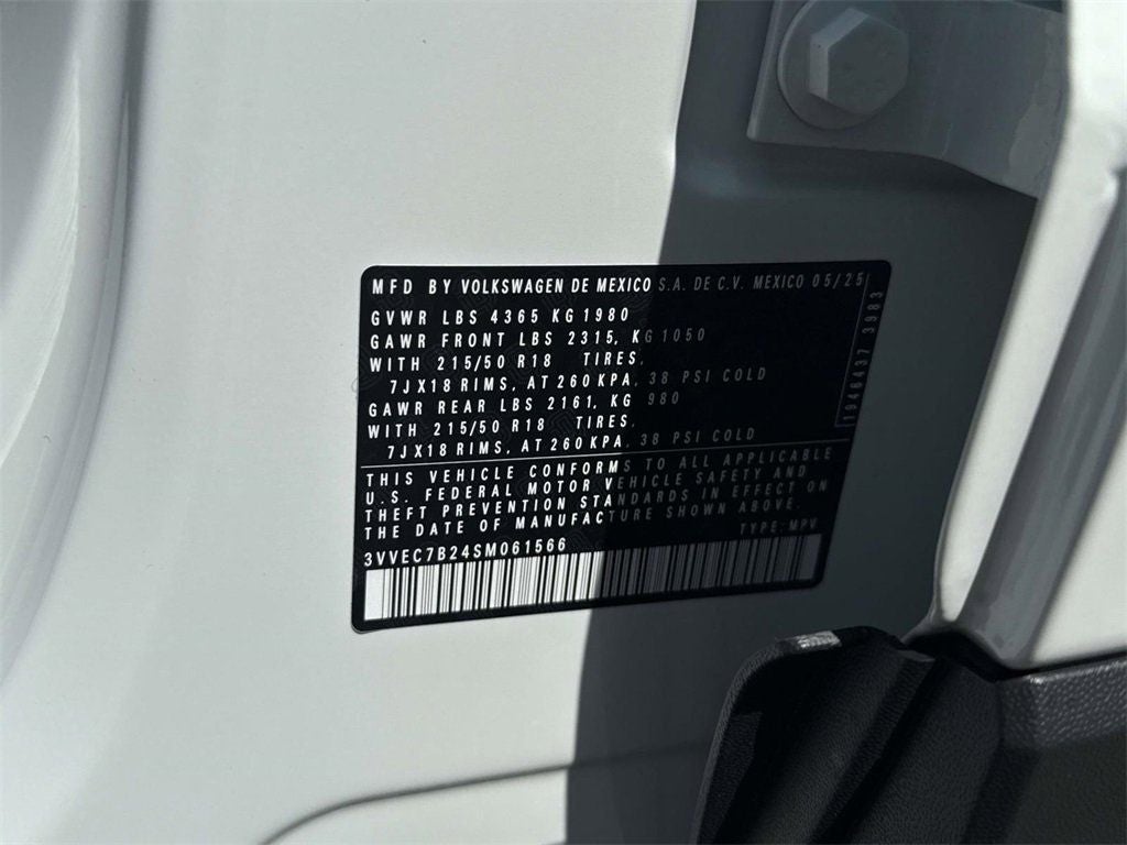 2025 Volkswagen Taos 1.5T SE