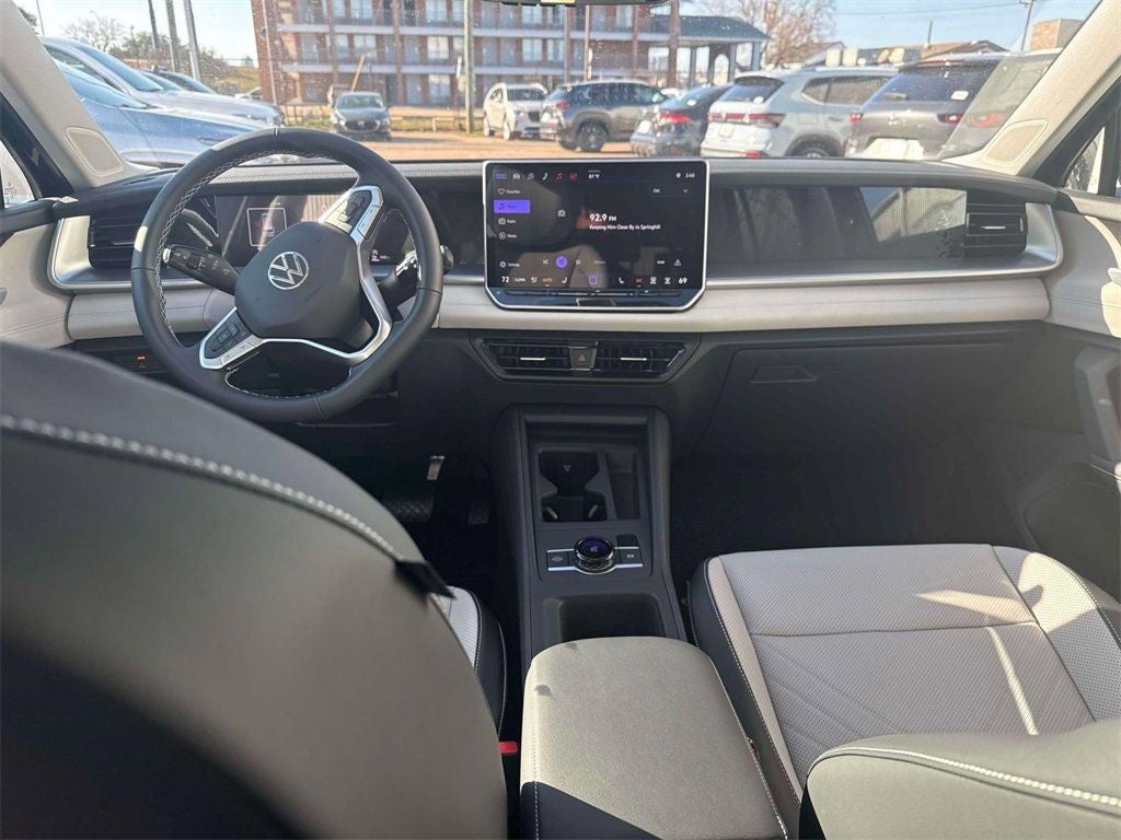 2026 Volkswagen Tiguan 2.0T SE