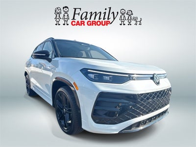 2026 Volkswagen Tiguan 2.0T SE R-Line Black