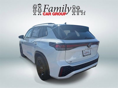 2026 Volkswagen Tiguan 2.0T SE R-Line Black