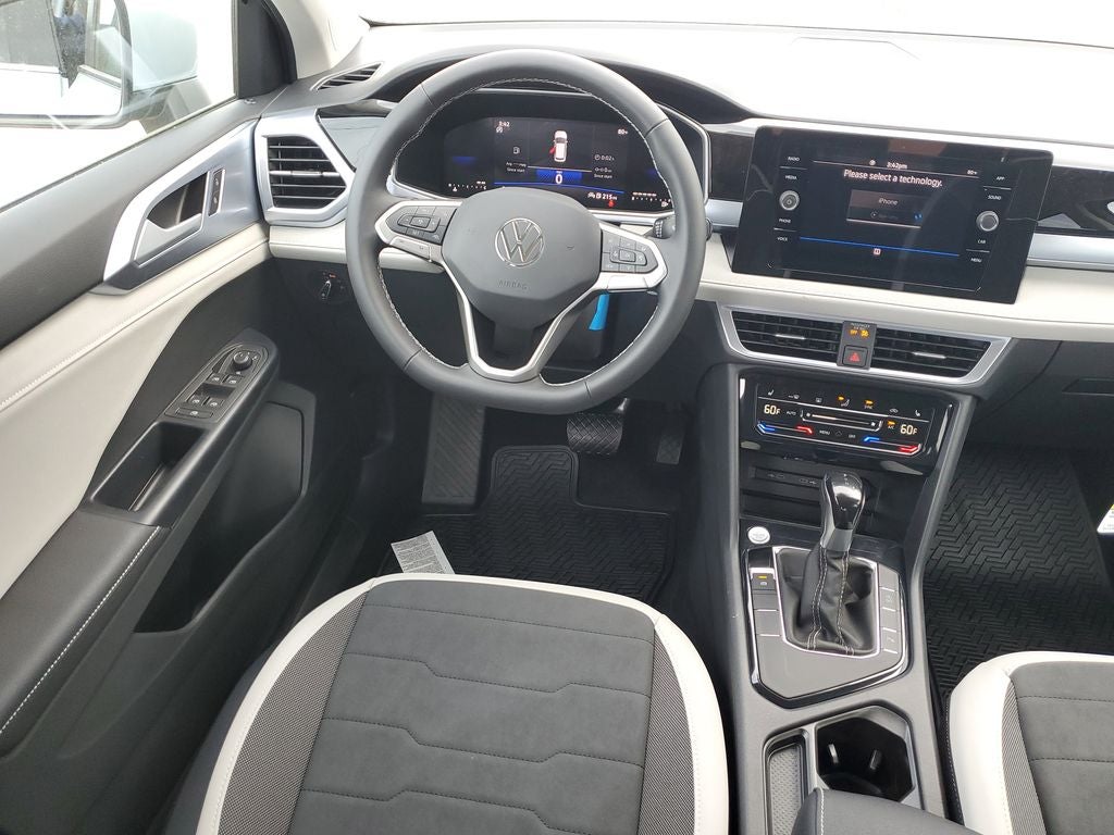 2026 Volkswagen Taos 1.5T SE