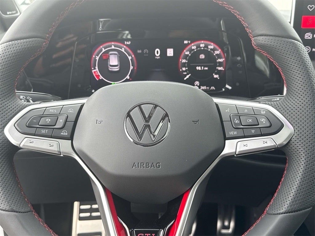 2025 Volkswagen Golf GTI 2.0T SE