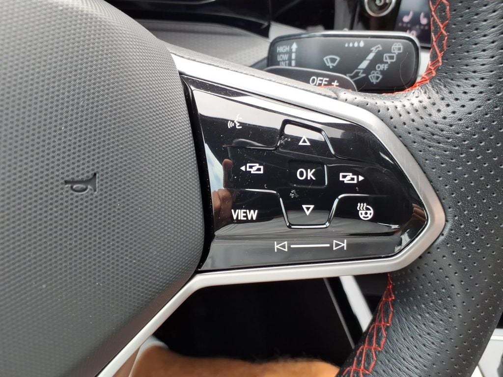 2024 Volkswagen Golf GTI 2.0T S