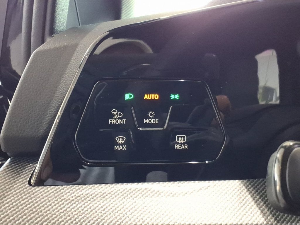 2026 Volkswagen Golf R Base