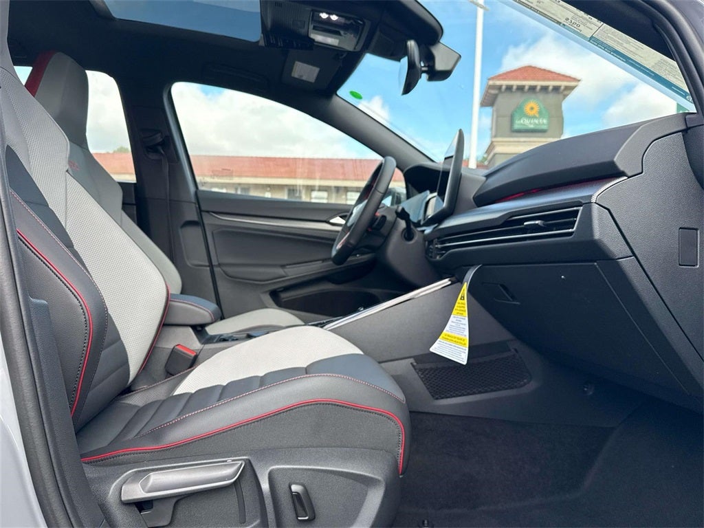 2026 Volkswagen Golf GTI Autobahn