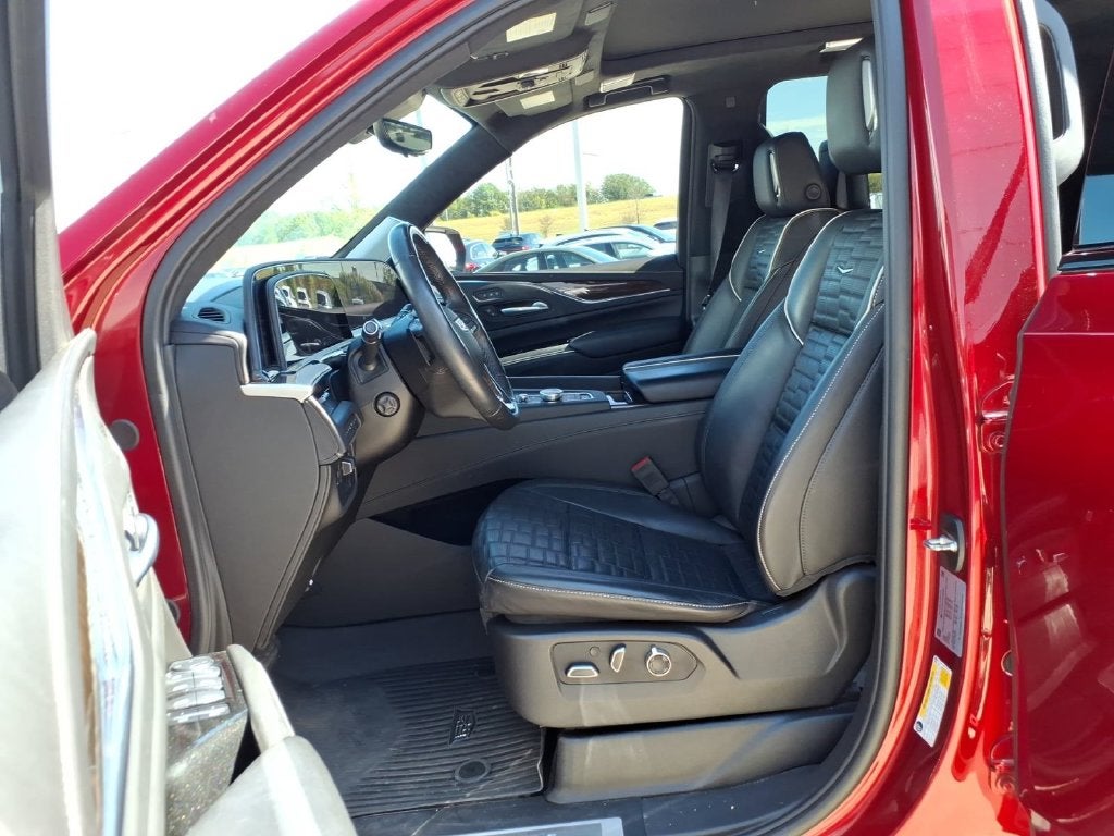 2024 Cadillac Escalade Sport Platinum