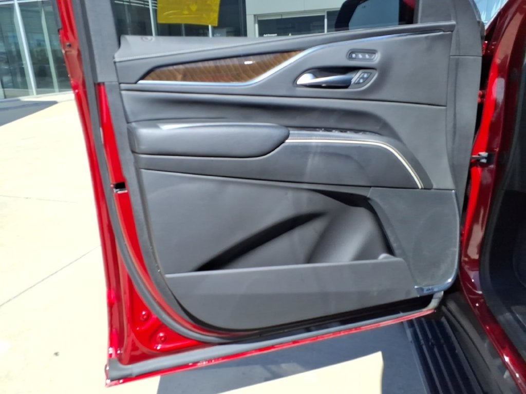 2024 Cadillac Escalade Sport Platinum