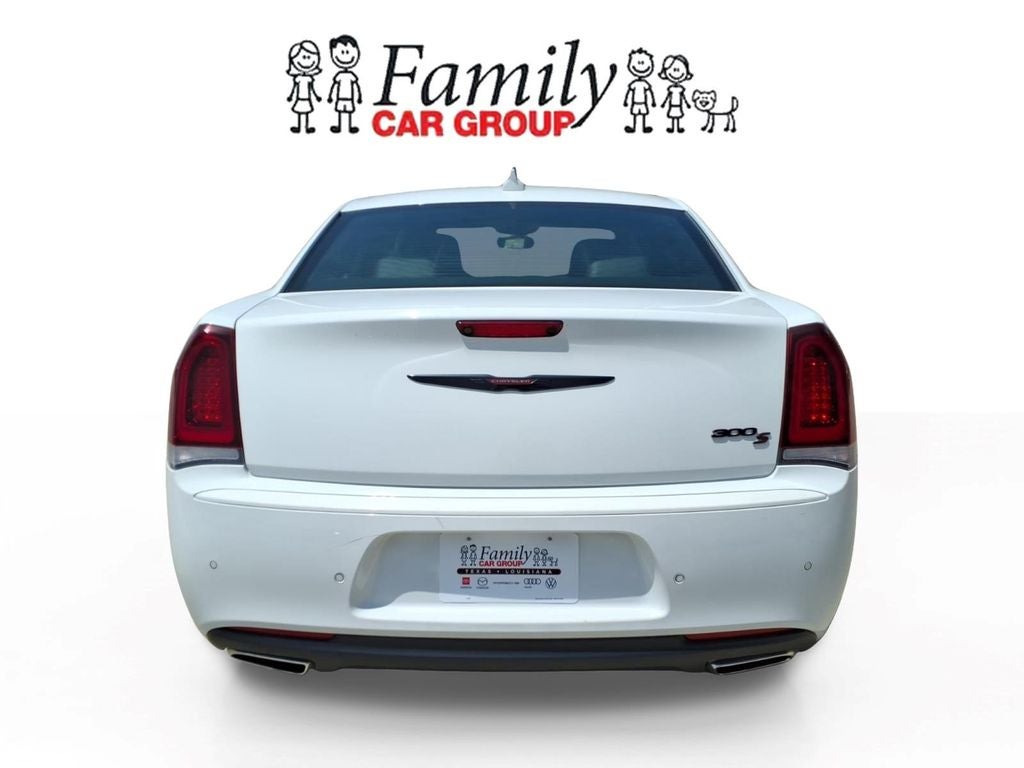 2023 Chrysler 300 S