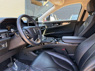 2022 Lincoln Nautilus Standard