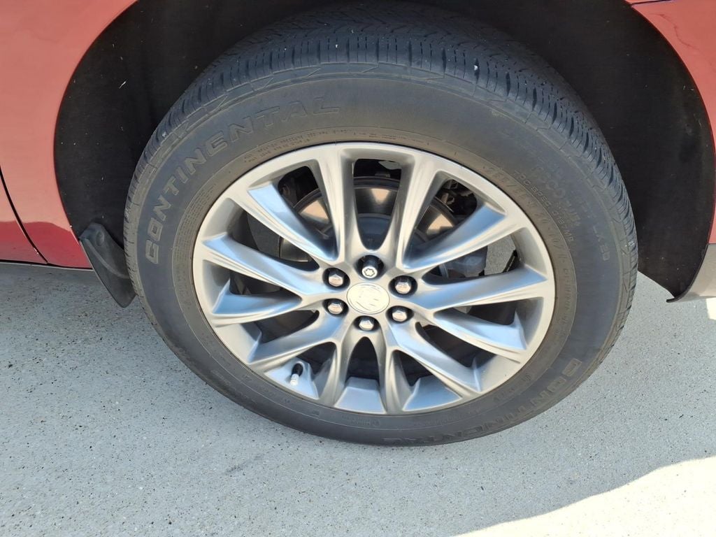 2022 Buick Enclave Essence