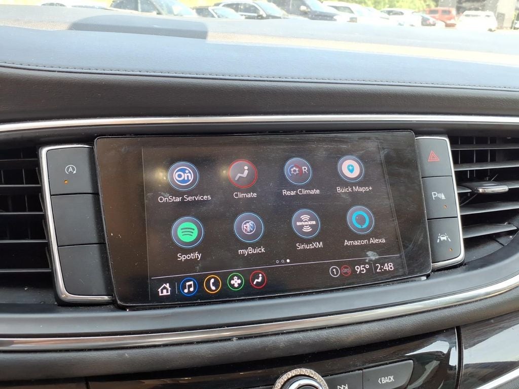 2022 Buick Enclave Essence