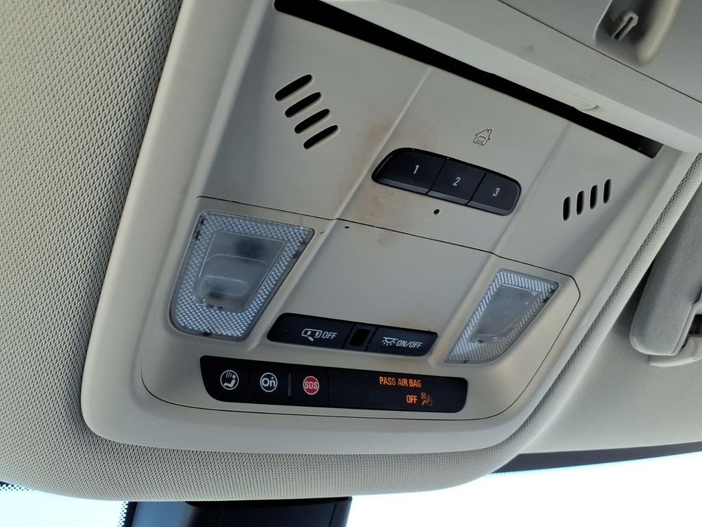 2022 Buick Enclave Essence