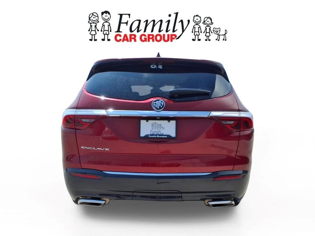 2022 Buick Enclave Essence