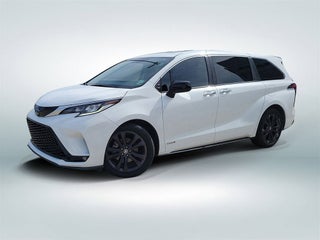 2021 Toyota Sienna XSE 7 Passenger