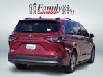 2026 Toyota Sienna XLE 8 Passenger