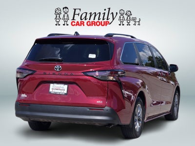 2026 Toyota Sienna XLE 8 Passenger