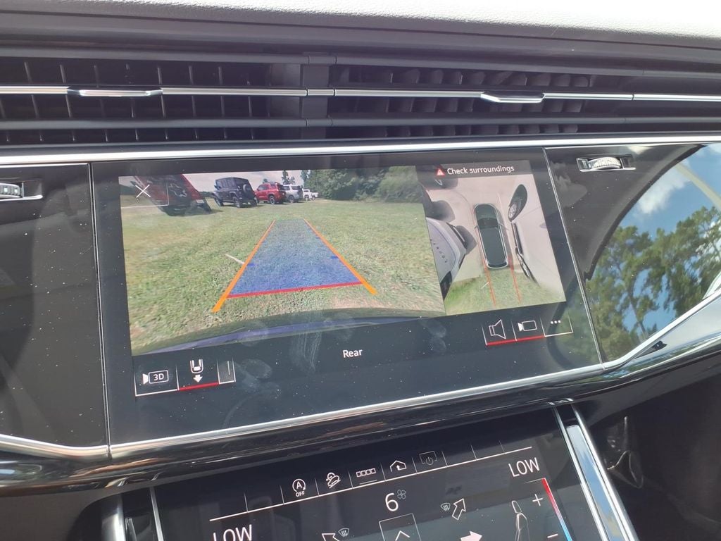 2022 Audi Q7 45 Premium Plus quattro