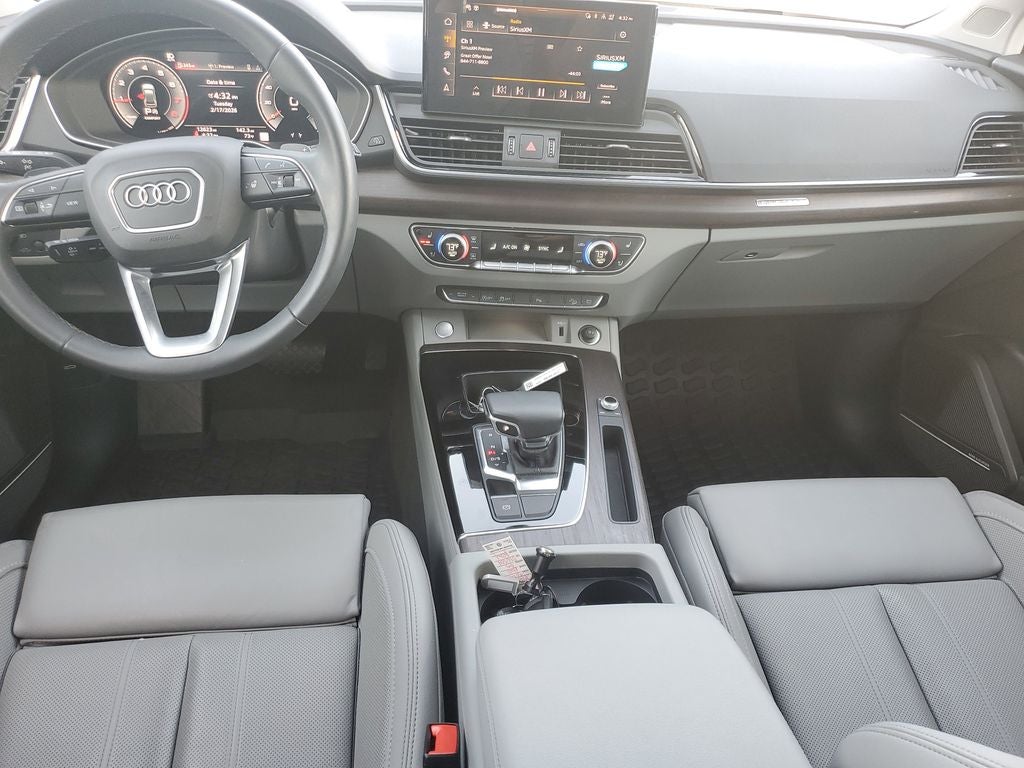 2025 Audi Q5 45 S line Premium Plus quattro