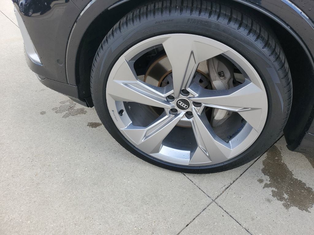 2021 Audi Q7 55 Prestige quattro