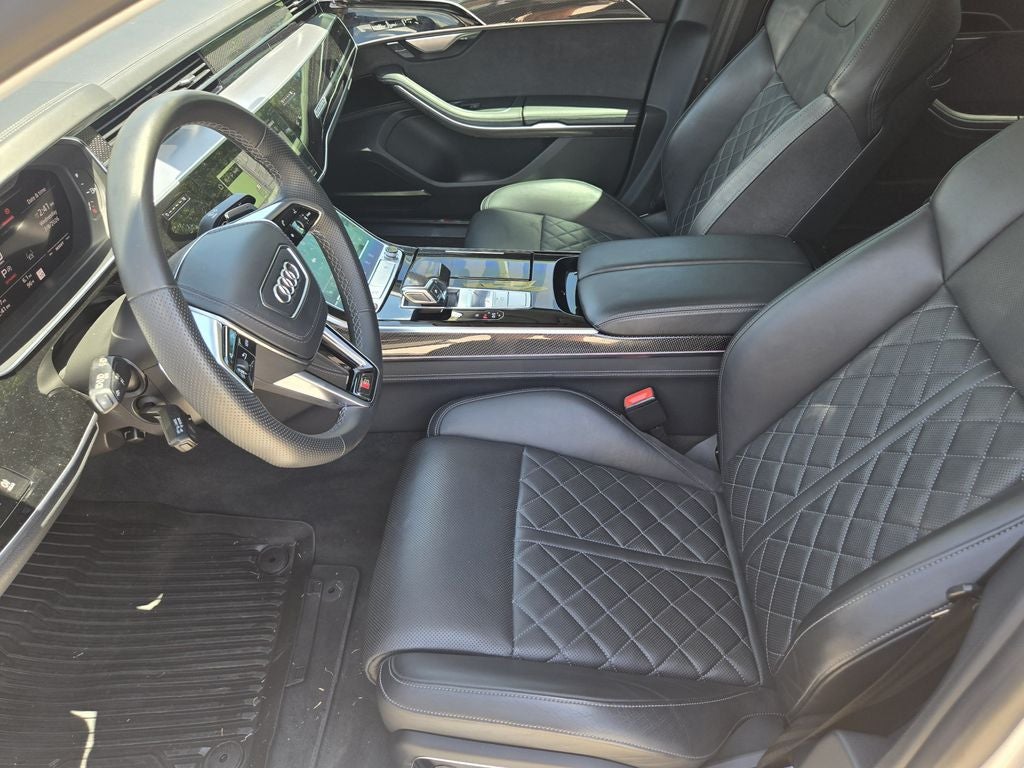 2022 Audi S8 4.0T quattro