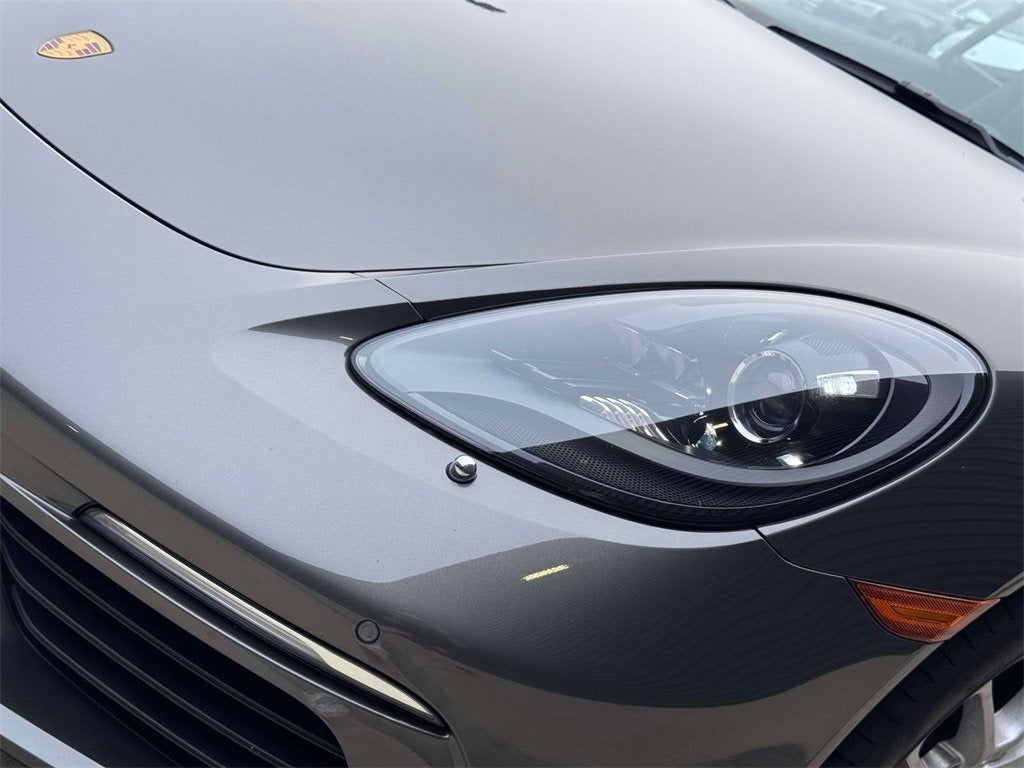 2024 Porsche 718 Cayman Base