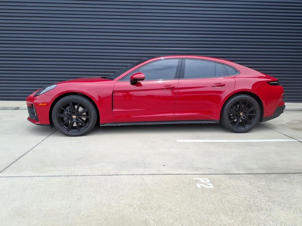 2026 Porsche Panamera 4