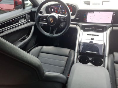 2026 Porsche Panamera 4