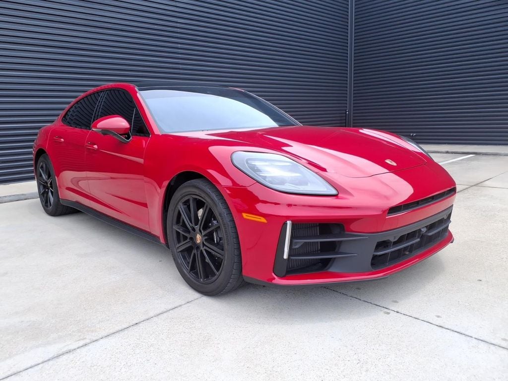 2026 Porsche Panamera 4