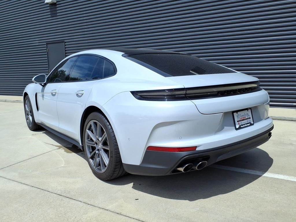2024 Porsche Panamera Base