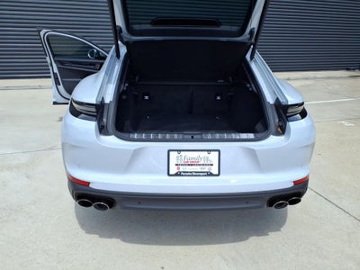 2024 Porsche Panamera Base