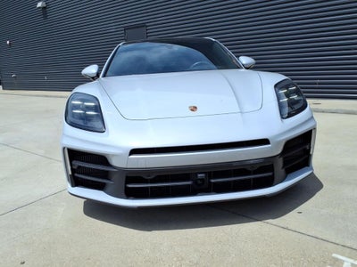 2024 Porsche Panamera Base