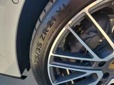 2025 Porsche Panamera 4