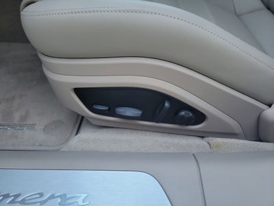 2025 Porsche Panamera 4